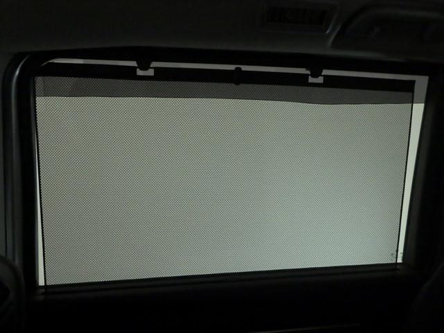 ステップワゴンスパーダ スパーダ・クールスピリットホンダセンシング 禁煙前後ドラレコ 前席両側シートヒーター トリプルゾーンコントロールフルオートエアコン 調光機能付LEDルームランプマップランプ ロールサンシェイド付両側パワースライドドア 本革巻ステアリング 禁煙車(17枚目)