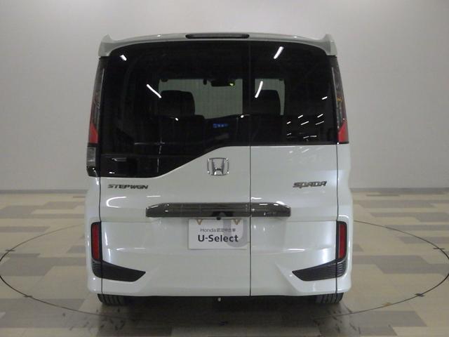 ステップワゴンスパーダ スパーダ・クールスピリットホンダセンシング 禁煙前後ドラレコ 前席両側シートヒーター トリプルゾーンコントロールフルオートエアコン 調光機能付LEDルームランプマップランプ ロールサンシェイド付両側パワースライドドア 本革巻ステアリング 禁煙車(32枚目)