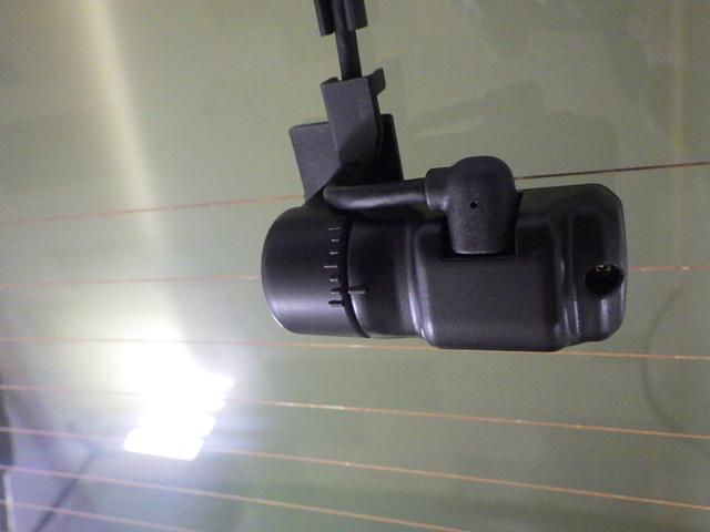 N-BOX ベースグレード 前後ドラレコ プロジェクター式フルLEDヘッドライト ロールサンシェイド付両側パワースライドドア 前席両側シートヒーター 充電用USBジャック 電子制御パーキングブレーキ オートブレキホールド機能(5枚目)