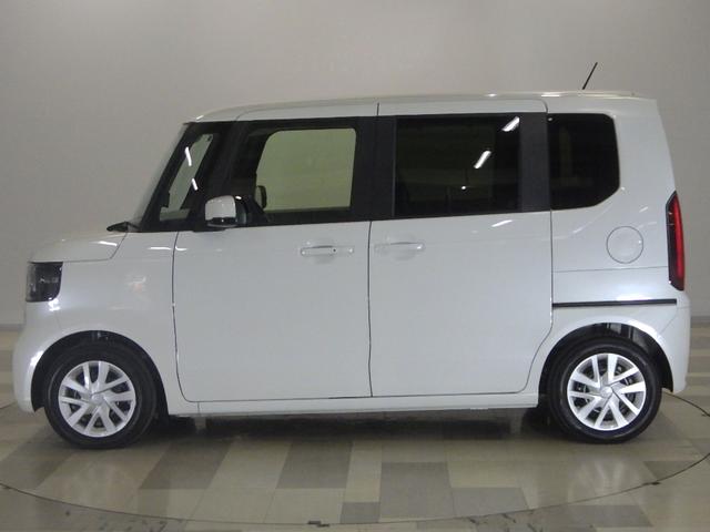 N-BOX ベースグレード 前後ドラレコ プロジェクター式フルLEDヘッドライト ロールサンシェイド付両側パワースライドドア 前席両側シートヒーター 充電用USBジャック 電子制御パーキングブレーキ オートブレキホールド機能(31枚目)