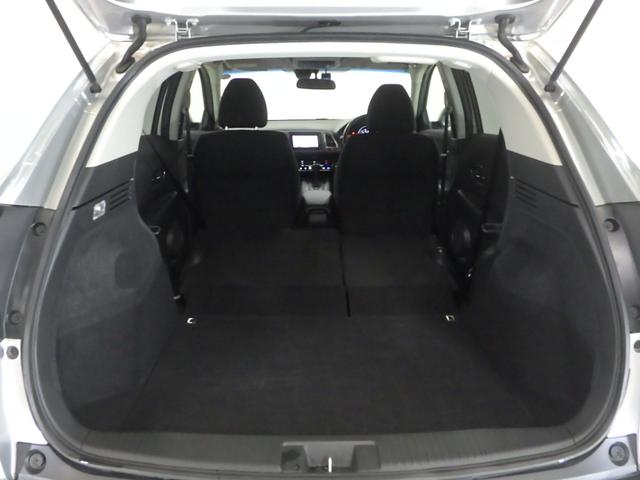 ヴェゼル X LEDヘッドライト あんしんパッケージ エマージェンシーストップシグナル ヒルスタートアシスト機能 プラズマクラスター技術搭載フルオートエアコン 電子制御パーキングブレーキ 本革巻ステアリング 禁煙車(19枚目)