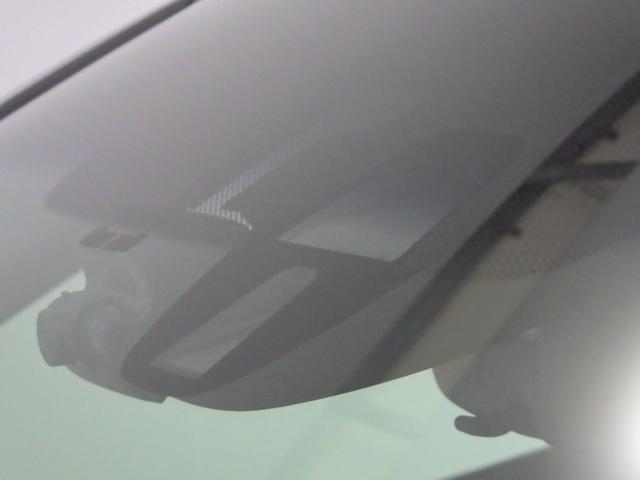 ヴェゼル X LEDヘッドライト あんしんパッケージ エマージェンシーストップシグナル ヒルスタートアシスト機能 プラズマクラスター技術搭載フルオートエアコン 電子制御パーキングブレーキ 本革巻ステアリング 禁煙車(25枚目)