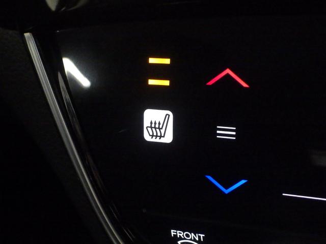 ポッカポカで心地よいシートヒーターも装備されています。真冬でも数十秒で効き始めるので寒さが苦手な方の必需品です☆