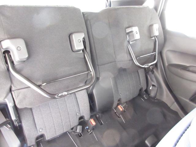 フィット ホーム　フルＬＥＤヘッドライト　電子制御パーキングブレーキ　フルオートエアコン　ＬＥＤルームランプマップランプ　降車時オートドアロック機能付Ｈｏｎｄａスマートキーシステム　当社元試乗車　禁煙車　リアカメラ（17枚目）