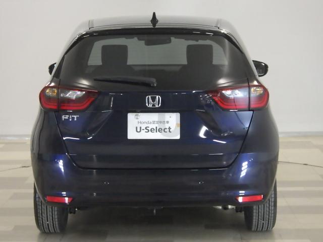 フィット ホーム　フルＬＥＤヘッドライト　電子制御パーキングブレーキ　フルオートエアコン　ＬＥＤルームランプマップランプ　降車時オートドアロック機能付Ｈｏｎｄａスマートキーシステム　当社元試乗車　禁煙車　リアカメラ（22枚目）