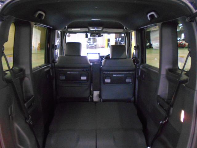 Ｎ－ＢＯＸカスタム ターボ　ＨｏｎｄａＣＯＮＮＥＣＴ　ロールサンシェイド付両側パワースライドドア　前席両側シートヒーター　オートリトラミラー　本革巻ステアリング　パドルシフト　コンビニフック付シートバックテーブル　元試乗車　禁煙（25枚目）