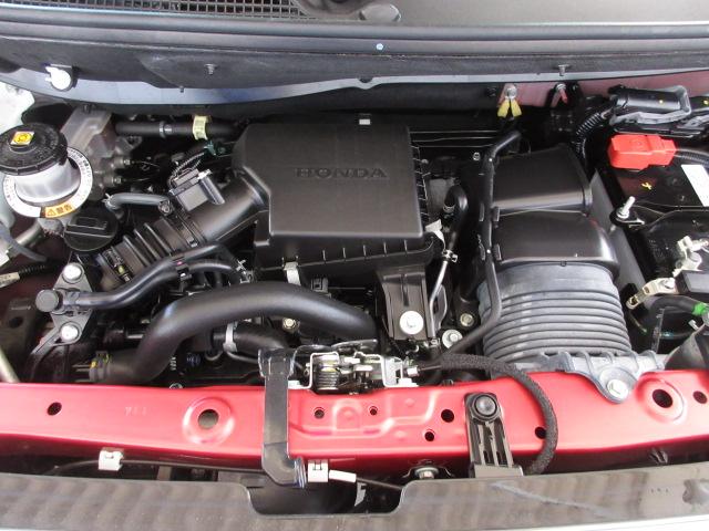 N-BOXカスタム Lターボ 純正前後ドラレコ 本革巻ステアリング・セレクトノブ オートリトラミラー ロールサンシェイド付両側パワースライドドア 前席両側シートヒーター 電子制御パーキングブレーキ 充電用USBジャック2個 禁煙車(34枚目)