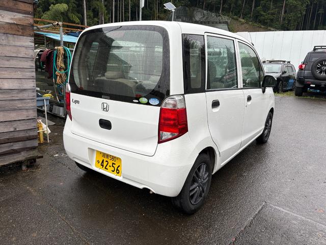 ライフ C 社外13インチアルミ 禁煙 CD キーレス(3枚目)