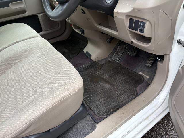 ライフ C 社外13インチアルミ 禁煙 CD キーレス(6枚目)