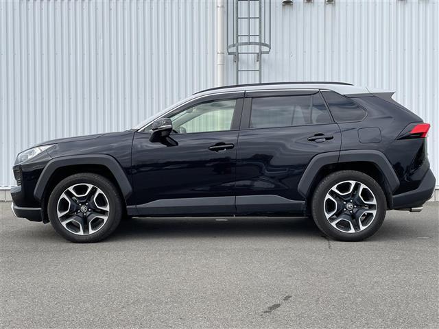 ＲＡＶ４ アドベンチャー　サンルーフ　トヨタセーフティーセンス　プリクラッシュ　クルコン　純正ナビ　バックカメラ　パワーシートダウンヒルアシストコントロール　ルーフレール　ドライブレコーダー　スマートキー２本　ＥＴＣ（34枚目）