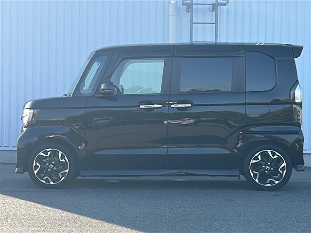 Ｎ－ＢＯＸカスタム Ｇ・Ｌターボホンダセンシング　社外ナビ　ホンダセンシング　クルーズコントロール　アルミホイール　ＥＴＣ　フルセグ　両側パワースライドドア　スマートキー　Ｂｌｕｅｔｏｏｔｈ　ハーフレザー　フロアマット　ＬＥＤ　オートライト（8枚目）