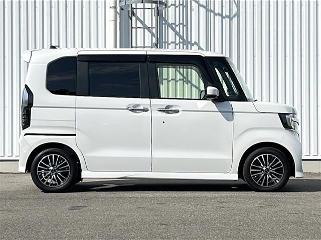 Ｎ－ＢＯＸカスタム Ｇ・Ｌホンダセンシング　純正ナビ　ＥＴＣ　バックカメラ　Ｂｌｕｅｔｏｏｔｈ　クルーズコントロール　フルセグ　フロアマット　両側パワースライドドア　アルミホイール　アイドリングストップ　コーナーセンサー　ＬＥＤ　オートライト（9枚目）