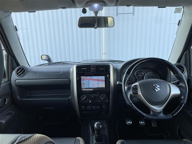 ジムニー ランドベンチャー SDナビ ハーフレザーシート シートヒーター ETC Bluetooth CD DVD フルセグTV 背面タイヤ 純正フロアマット 純正アルミホイール リモコンキー フォグランプ 禁煙車(41枚目)