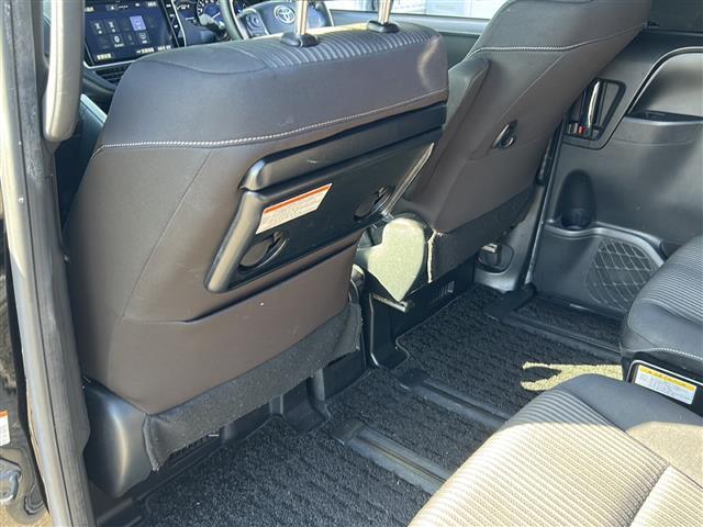 ヴォクシー ハイブリッドＺＳ　煌ＩＩ　純正ナビ　バックカメラ　クルーズコントロール　ＥＴＣ　コーナーセンサー　Ｂｌｕｅｔｏｏｔｈ　フロアマット　シートヒーター　両側パワースライドドア　純正１６インチＡＷ　オートＬＥＤヘッドライト（25枚目）