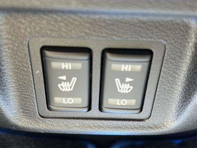 セレナ e-パワー ハイウェイスターV 純正9インチナビ 全方位 プロパイロット ドライブレコーダー 両側パワースライドドア フリップダウンモニター シートヒーター 自動パーキングアシスト 電子パーキング コーナーセンサー LED ETC(14枚目)