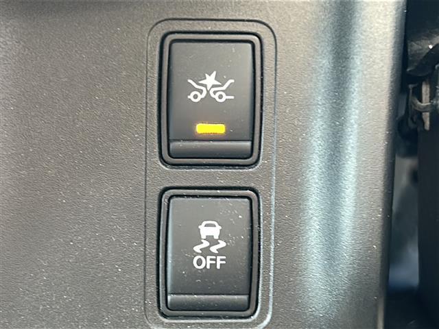 セレナ e-パワー ハイウェイスターV 純正9インチナビ 全方位 プロパイロット ドライブレコーダー 両側パワースライドドア フリップダウンモニター シートヒーター 自動パーキングアシスト 電子パーキング コーナーセンサー LED ETC(18枚目)