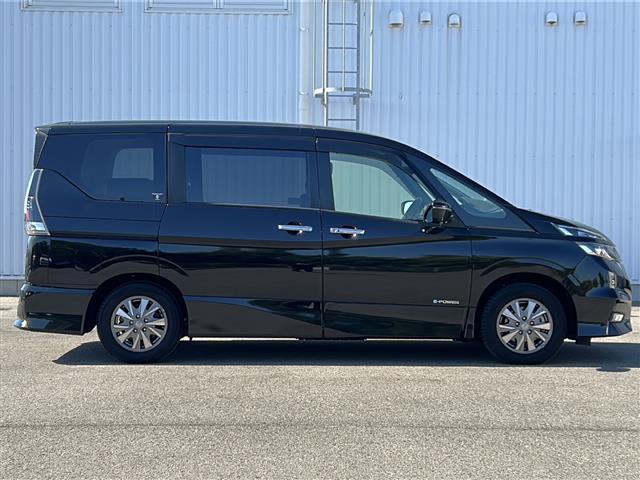 セレナ e-パワー ハイウェイスターV 純正9インチナビ 全方位 プロパイロット ドライブレコーダー 両側パワースライドドア フリップダウンモニター シートヒーター 自動パーキングアシスト 電子パーキング コーナーセンサー LED ETC(40枚目)