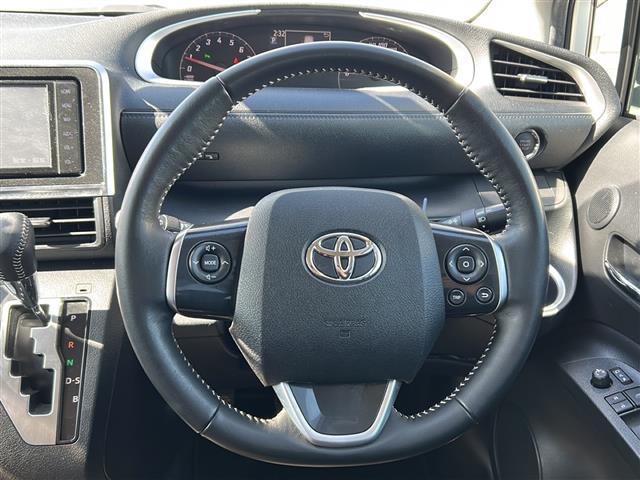 シエンタ ファンベースＧ　セーフティーエディション　純正ナビ　全方位　ＥＴＣ　ドライブレコーダー　純正１５インチＡＷ　バックカメラ　フロアマット　コーナーセンサー　ＬＥＤヘッドライト　フォグランプ　オートライト　シートヒーター　ステアヒーター（2枚目）