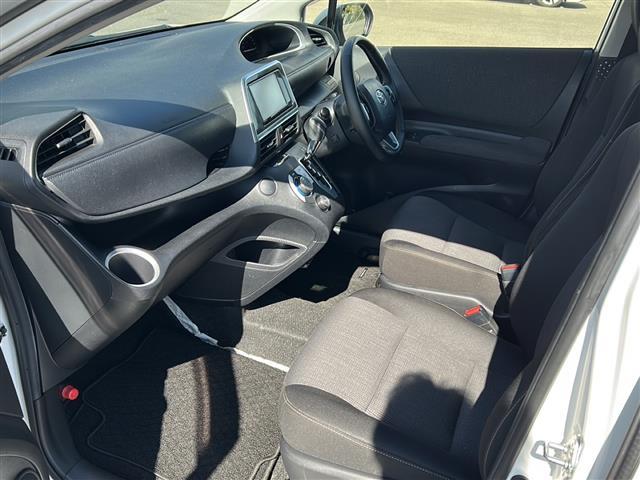 シエンタ ファンベースＧ　セーフティーエディション　純正ナビ　全方位　ＥＴＣ　ドライブレコーダー　純正１５インチＡＷ　バックカメラ　フロアマット　コーナーセンサー　ＬＥＤヘッドライト　フォグランプ　オートライト　シートヒーター　ステアヒーター（20枚目）