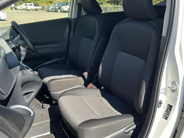 シエンタ ファンベースＧ　セーフティーエディション　純正ナビ　全方位　ＥＴＣ　ドライブレコーダー　純正１５インチＡＷ　バックカメラ　フロアマット　コーナーセンサー　ＬＥＤヘッドライト　フォグランプ　オートライト　シートヒーター　ステアヒーター（21枚目）