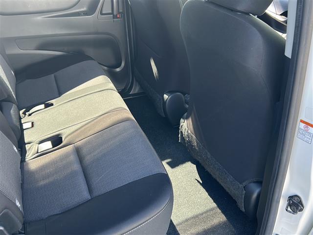 シエンタ ファンベースＧ　セーフティーエディション　純正ナビ　全方位　ＥＴＣ　ドライブレコーダー　純正１５インチＡＷ　バックカメラ　フロアマット　コーナーセンサー　ＬＥＤヘッドライト　フォグランプ　オートライト　シートヒーター　ステアヒーター（24枚目）