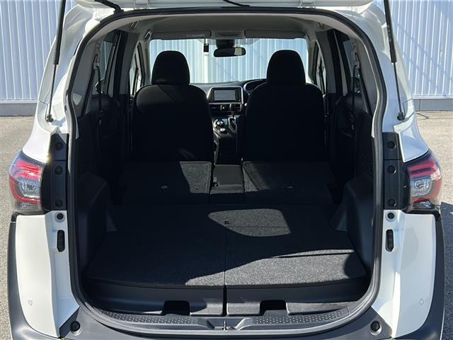 シエンタ ファンベースＧ　セーフティーエディション　純正ナビ　全方位　ＥＴＣ　ドライブレコーダー　純正１５インチＡＷ　バックカメラ　フロアマット　コーナーセンサー　ＬＥＤヘッドライト　フォグランプ　オートライト　シートヒーター　ステアヒーター（27枚目）