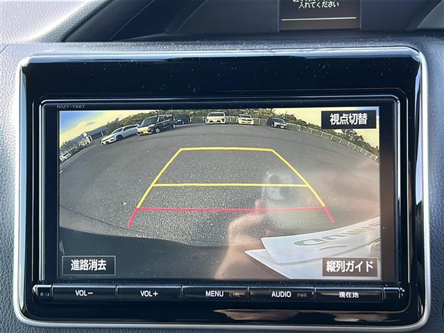 ヴォクシー ZS 純正10インチナビ 衝突軽減ブレーキ ETC バックカメラ ドライブレコーダー レーンキープアシスト 横滑り防止装置 Bluetooth アイドリングストップ スマートキー スペアキー有 フルセグTV(3枚目)