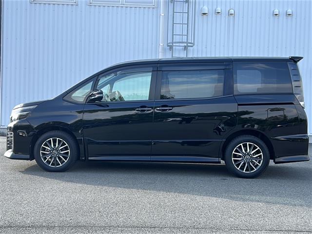 ヴォクシー ZS 純正10インチナビ 衝突軽減ブレーキ ETC バックカメラ ドライブレコーダー レーンキープアシスト 横滑り防止装置 Bluetooth アイドリングストップ スマートキー スペアキー有 フルセグTV(35枚目)