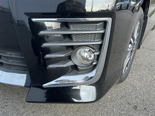 ヴォクシー ZS 純正10インチナビ 衝突軽減ブレーキ ETC バックカメラ ドライブレコーダー レーンキープアシスト 横滑り防止装置 Bluetooth アイドリングストップ スマートキー スペアキー有 フルセグTV(39枚目)