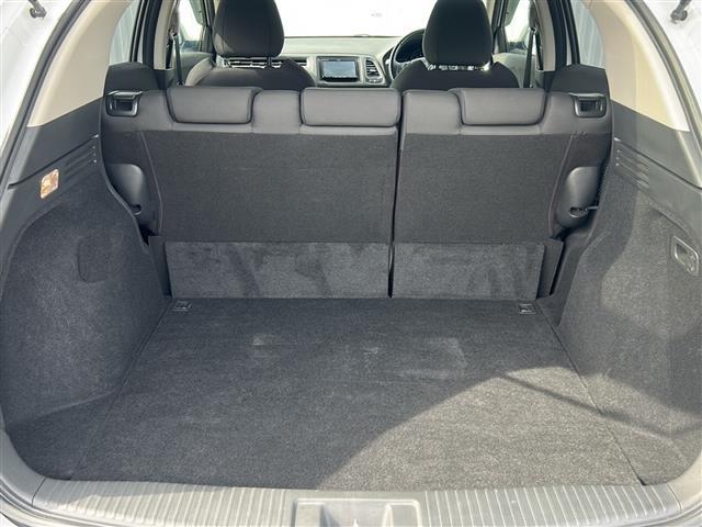 ヴェゼル ハイブリッドX・ホンダセンシング 社外ナビ 衝突軽減ブレーキ レーダークルーズコントロール ETC バックカメラ LEDヘッドライト フォグランプ フルセグTV 純正16インチAW スマートキー スペアキー1本(28枚目)