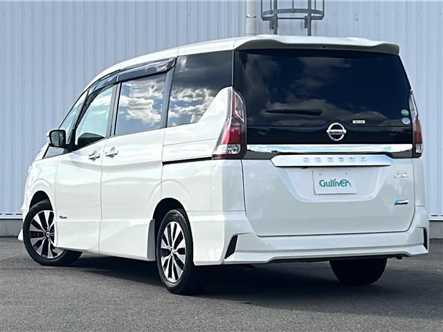 セレナ フリップダウンモニター/純正ナビ/両側パワースライドドア/ETC/ワンオーナー/クルーズコントロール/バックカメラ/衝突軽減システム/オートライト/LED/レーンキープアシスト/ウォークスルー/USB(43枚目)