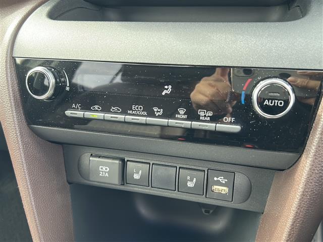 ヤリスクロス ハイブリッドZ 純正ナビ 全方位 クルーズコントロール パワーシート HUB BSM ETC ハーフレザー シートヒーター バックカメラ フォグランプ 純正18インチAW フロアマット LED オートライト(16枚目)