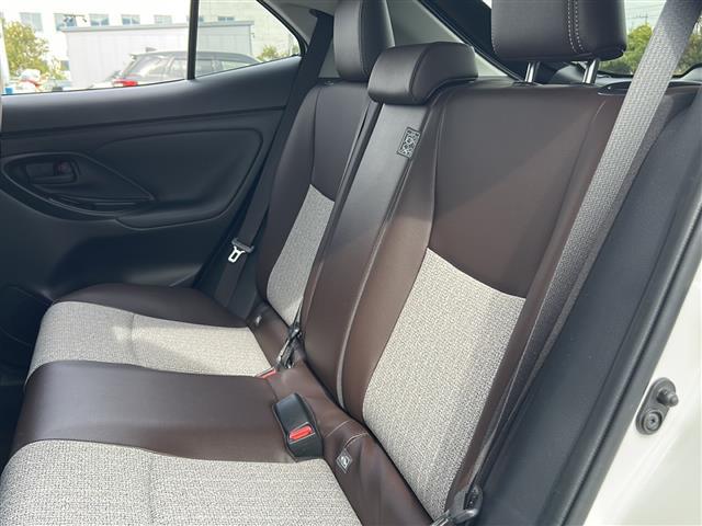 ヤリスクロス ハイブリッドZ 純正ナビ 全方位 クルーズコントロール パワーシート HUB BSM ETC ハーフレザー シートヒーター バックカメラ フォグランプ 純正18インチAW フロアマット LED オートライト(25枚目)