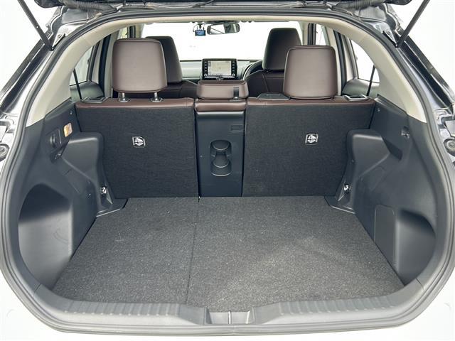 ヤリスクロス ハイブリッドZ 純正ナビ 全方位 クルーズコントロール パワーシート HUB BSM ETC ハーフレザー シートヒーター バックカメラ フォグランプ 純正18インチAW フロアマット LED オートライト(26枚目)