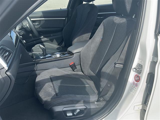 3シリーズ 320i Mスポーツ クルーズコントロール ドライブレコーダー バックカメラ クリアランスソナー ETC BSM LED 純正18インチAW シートヒーター パワーシート シートメモリー 保証書 取扱説明書(27枚目)