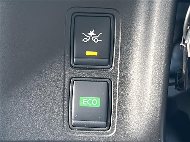 セレナ ハイウェイスター VセレクションII 純正ナビ 衝突軽減ブレーキ LEDライト レーダークルーズコントロール バックカメラ ETC ドライブレコーダー 両側電動スライドドア コーナーセンサー フォグランプ スマートキー 純正16インチAW(13枚目)