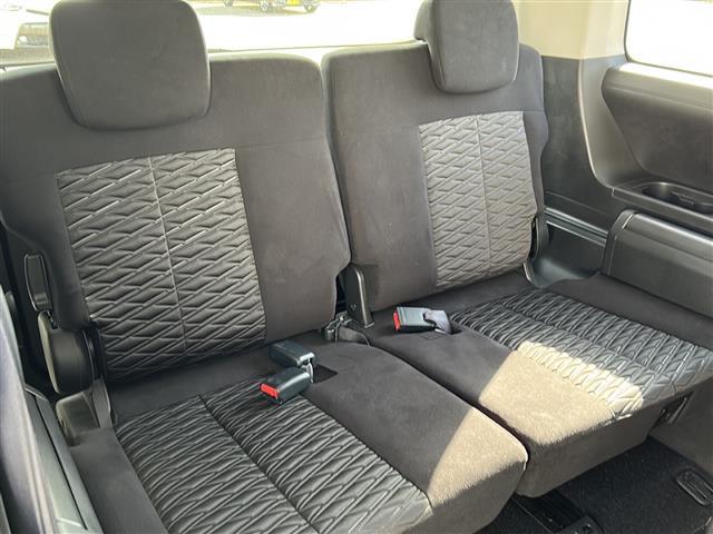 デリカD:5 アーバンギア G パワーパッケージ 純正ナビ 衝突軽減ブレーキ アラウンドビューモニター レーダークルーズコントロール 両側パワースライドドア シートヒーター LEDヘッドライト ETC 電動リアゲート パドルシフト 3列シート USB(24枚目)