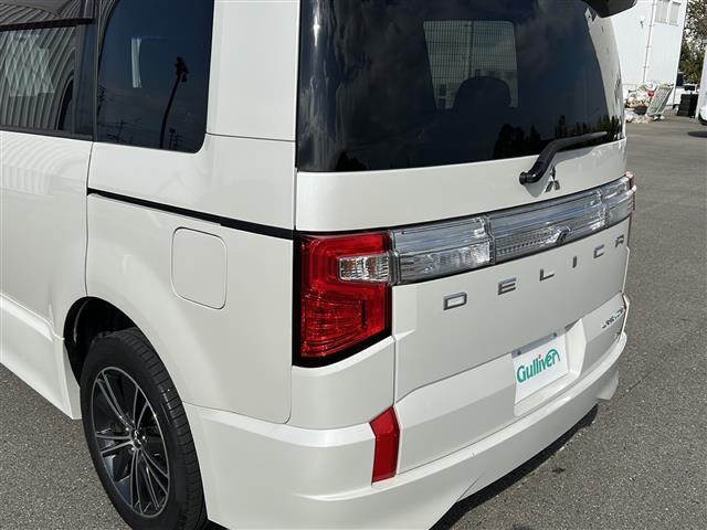 デリカD:5 アーバンギア G パワーパッケージ 純正ナビ 衝突軽減ブレーキ アラウンドビューモニター レーダークルーズコントロール 両側パワースライドドア シートヒーター LEDヘッドライト ETC 電動リアゲート パドルシフト 3列シート USB(39枚目)