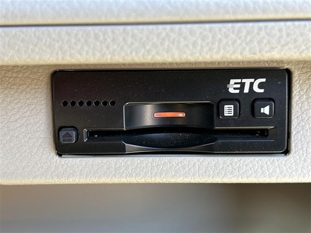 店頭在庫以外にも全国約４万台※の在庫から、ぴったりな１台をご提案します！※２０２３年１０月現在の在庫台数です。売約済の可能性があります。