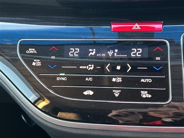 オデッセイハイブリッド ハイブリッド　全方位カメラ／純正ナビ／両側パワースライドドア／ブラインドスポットモニター／ハーフレザー／パワーシート／衝突軽減システム／ドライブレコーダー／クルーズコントロール／シートヒーター／オットマン／ＬＥＤ（13枚目）