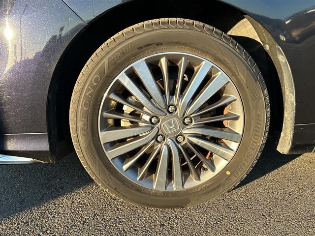 オデッセイハイブリッド ハイブリッド　全方位カメラ／純正ナビ／両側パワースライドドア／ブラインドスポットモニター／ハーフレザー／パワーシート／衝突軽減システム／ドライブレコーダー／クルーズコントロール／シートヒーター／オットマン／ＬＥＤ（41枚目）