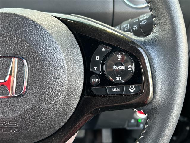 Ｎ－ＢＯＸカスタム Ｇ・Ｌターボホンダセンシング　純正ナビ／両側パワースライドドア／ビルトインＥＴＣ／ワンオーナー／バックカメラ／フルセグＴＶ／衝突軽減システム／ハーフレザー／シートヒーター／クルーズコントロール／フォグランプ／レーンキープアシスト（8枚目）