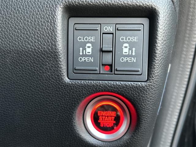 Ｎ－ＢＯＸカスタム Ｇ・Ｌターボホンダセンシング　純正ナビ／両側パワースライドドア／ビルトインＥＴＣ／ワンオーナー／バックカメラ／フルセグＴＶ／衝突軽減システム／ハーフレザー／シートヒーター／クルーズコントロール／フォグランプ／レーンキープアシスト（12枚目）