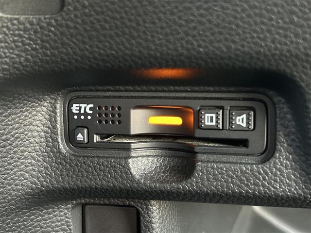 Ｎ－ＢＯＸカスタム Ｇ・Ｌターボホンダセンシング　純正ナビ／両側パワースライドドア／ビルトインＥＴＣ／ワンオーナー／バックカメラ／フルセグＴＶ／衝突軽減システム／ハーフレザー／シートヒーター／クルーズコントロール／フォグランプ／レーンキープアシスト（15枚目）