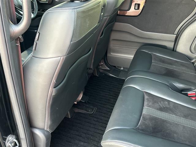 Ｎ－ＢＯＸカスタム Ｇ・Ｌターボホンダセンシング　純正ナビ／両側パワースライドドア／ビルトインＥＴＣ／ワンオーナー／バックカメラ／フルセグＴＶ／衝突軽減システム／ハーフレザー／シートヒーター／クルーズコントロール／フォグランプ／レーンキープアシスト（24枚目）