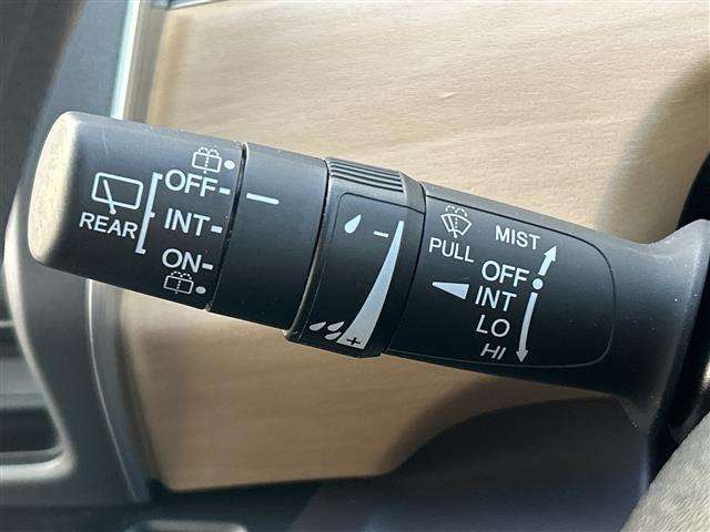 フリード Ｇ・ホンダセンシング　純正Ｇａｔｈｅｒｓナビ　衝突軽減ブレーキ　レーダークルーズコントロール　ＬＥＤヘッドライト　ＥＴＣ　バックカメラ　スマートキー　両側パワースライドドア　純正フロアマット　レーンキープアシスト　フルセグ（10枚目）