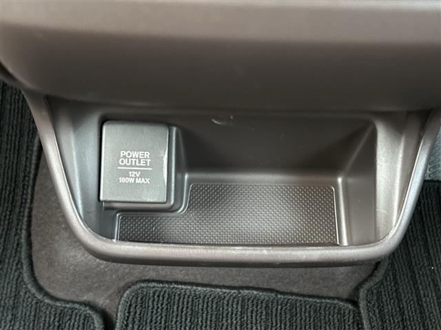 フリード Ｇ・ホンダセンシング　純正Ｇａｔｈｅｒｓナビ　衝突軽減ブレーキ　レーダークルーズコントロール　ＬＥＤヘッドライト　ＥＴＣ　バックカメラ　スマートキー　両側パワースライドドア　純正フロアマット　レーンキープアシスト　フルセグ（17枚目）