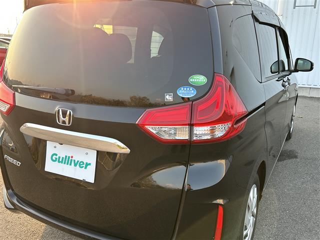 フリード Ｇ・ホンダセンシング　純正Ｇａｔｈｅｒｓナビ　衝突軽減ブレーキ　レーダークルーズコントロール　ＬＥＤヘッドライト　ＥＴＣ　バックカメラ　スマートキー　両側パワースライドドア　純正フロアマット　レーンキープアシスト　フルセグ（39枚目）