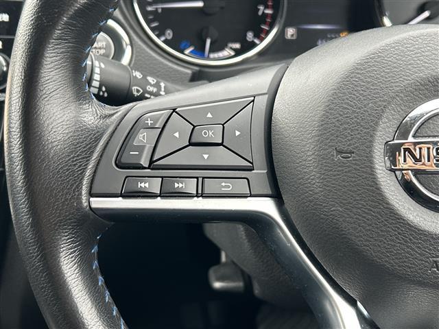 エクストレイル オーテック　ハイブリッド　ｉパッケージ　純正ワイドナビ　衝突軽減ブレーキ　パワーシート　ＬＥＤヘッドライト　レーダークルーズコントロール　アラウンドビューモニター　シートヒーター　電動リアゲート　ＥＴＣ　ドライブレコーダー　コーナーセンサー（6枚目）