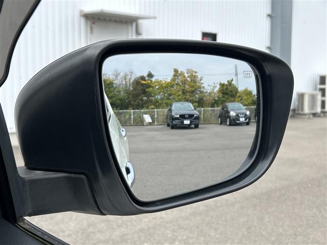 エクストレイル オーテック　ハイブリッド　ｉパッケージ　純正ワイドナビ　衝突軽減ブレーキ　パワーシート　ＬＥＤヘッドライト　レーダークルーズコントロール　アラウンドビューモニター　シートヒーター　電動リアゲート　ＥＴＣ　ドライブレコーダー　コーナーセンサー（36枚目）